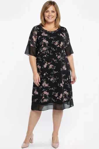 Abito nero con fiori rosa