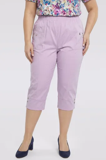 Pantaloni a metà polpaccio color lilla chiaro