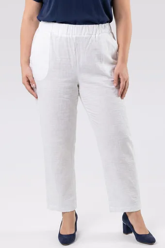 pantaloni bianchi sottili