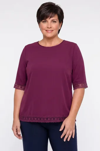 Camicetta viola con pizzo