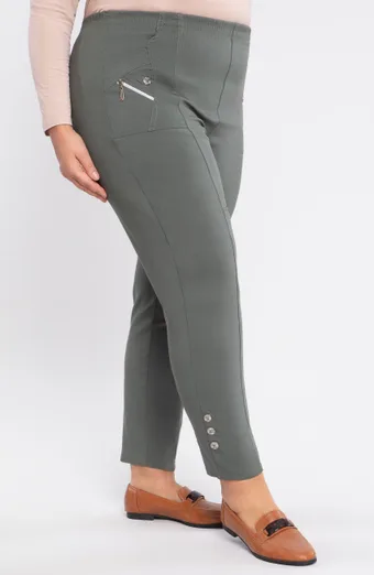 Pantaloni lunghi verde scuro con tasche