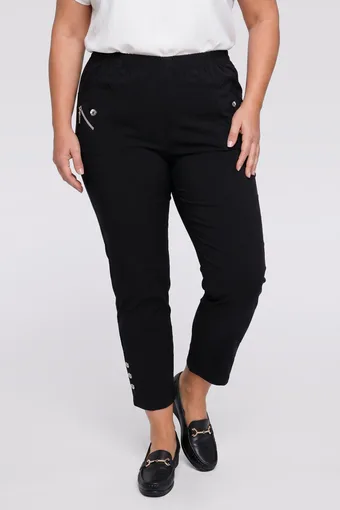 Pantaloni neri con tasche