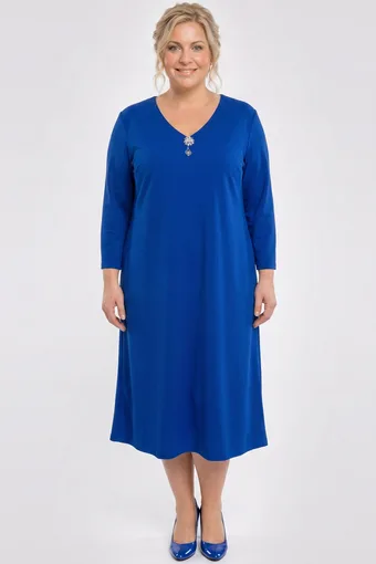 Abito formale blu fiordaliso con spilla