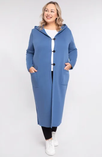 Blusa lunga e calda blu con bottoni