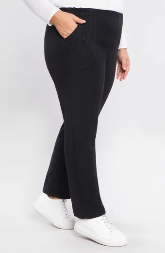 Pantaloni neri eleganti con tasche