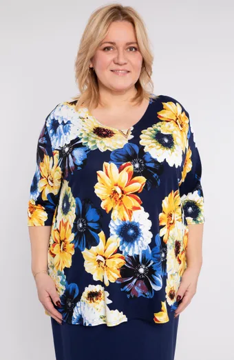 Camicetta blu navy con fiori gialli e decorazioni