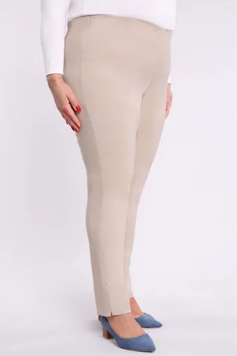 Pantaloni affusolati beige