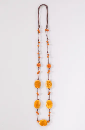 collana in ceramica arancione