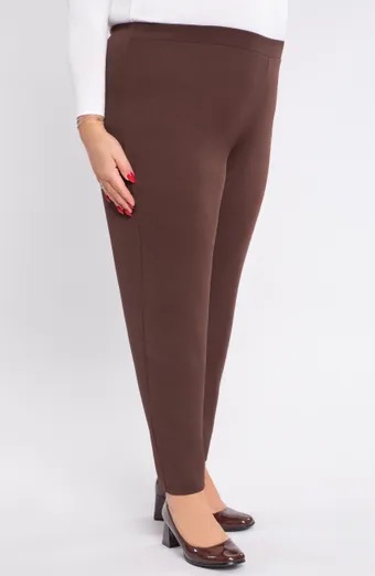 Pantaloni formali in marrone scuro