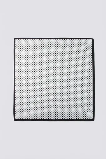 Foulard a pois bianchi e neri
