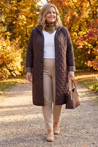 cappotto marrone con fodera fantasia