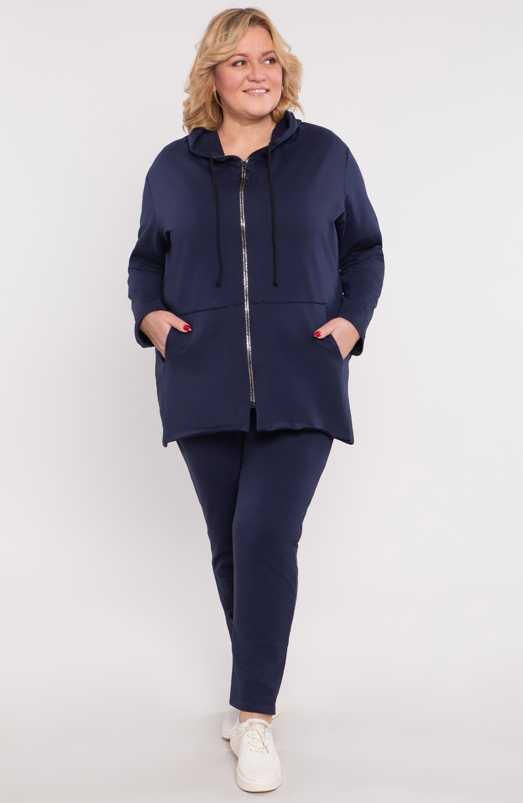 Tuta blu navy con cerniera a lettere