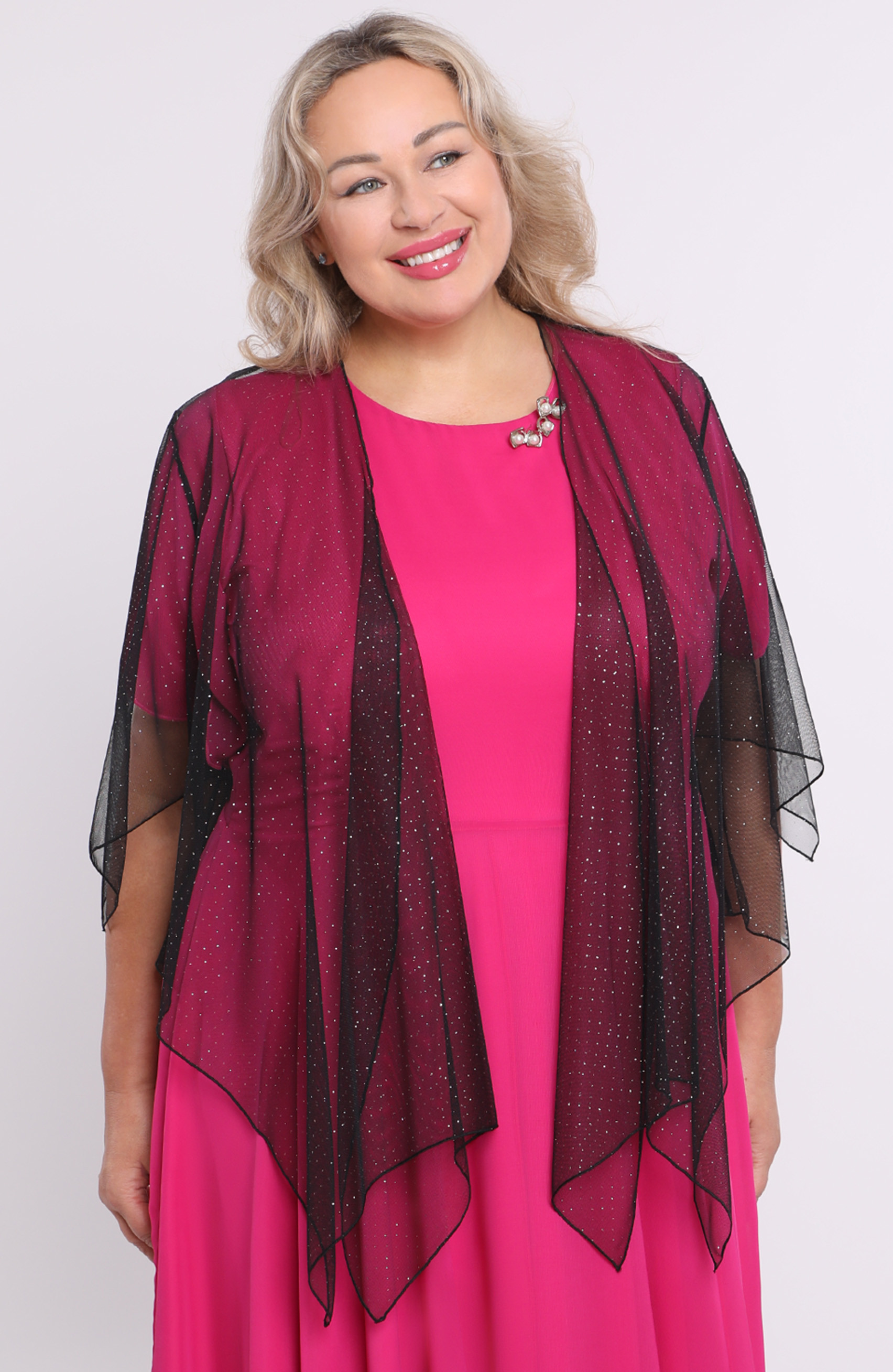 bolero nero con decorazioni argentate