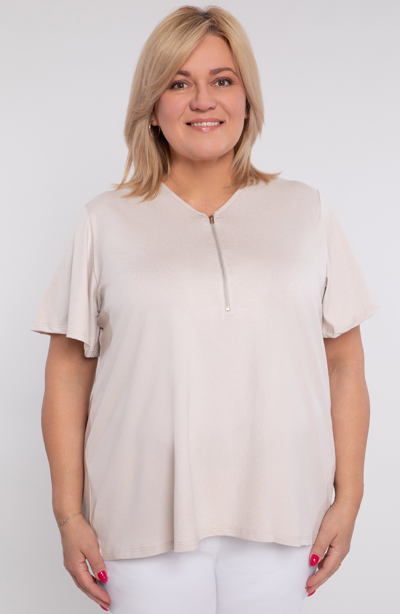 Camicetta beige con cerniera
