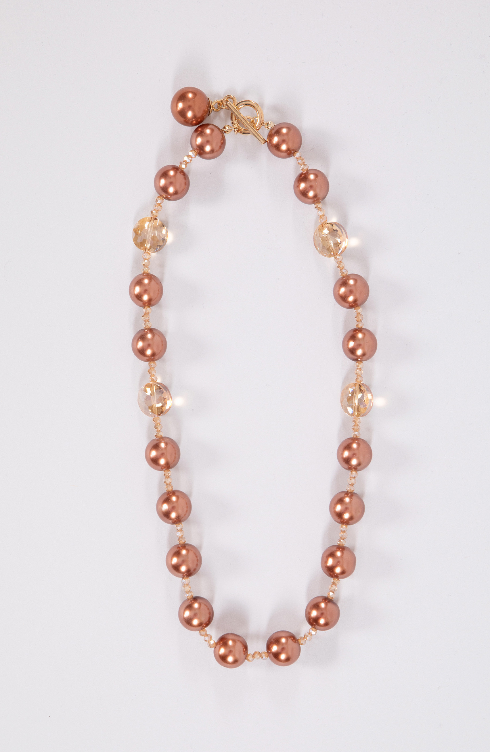 Collana di corallo marrone