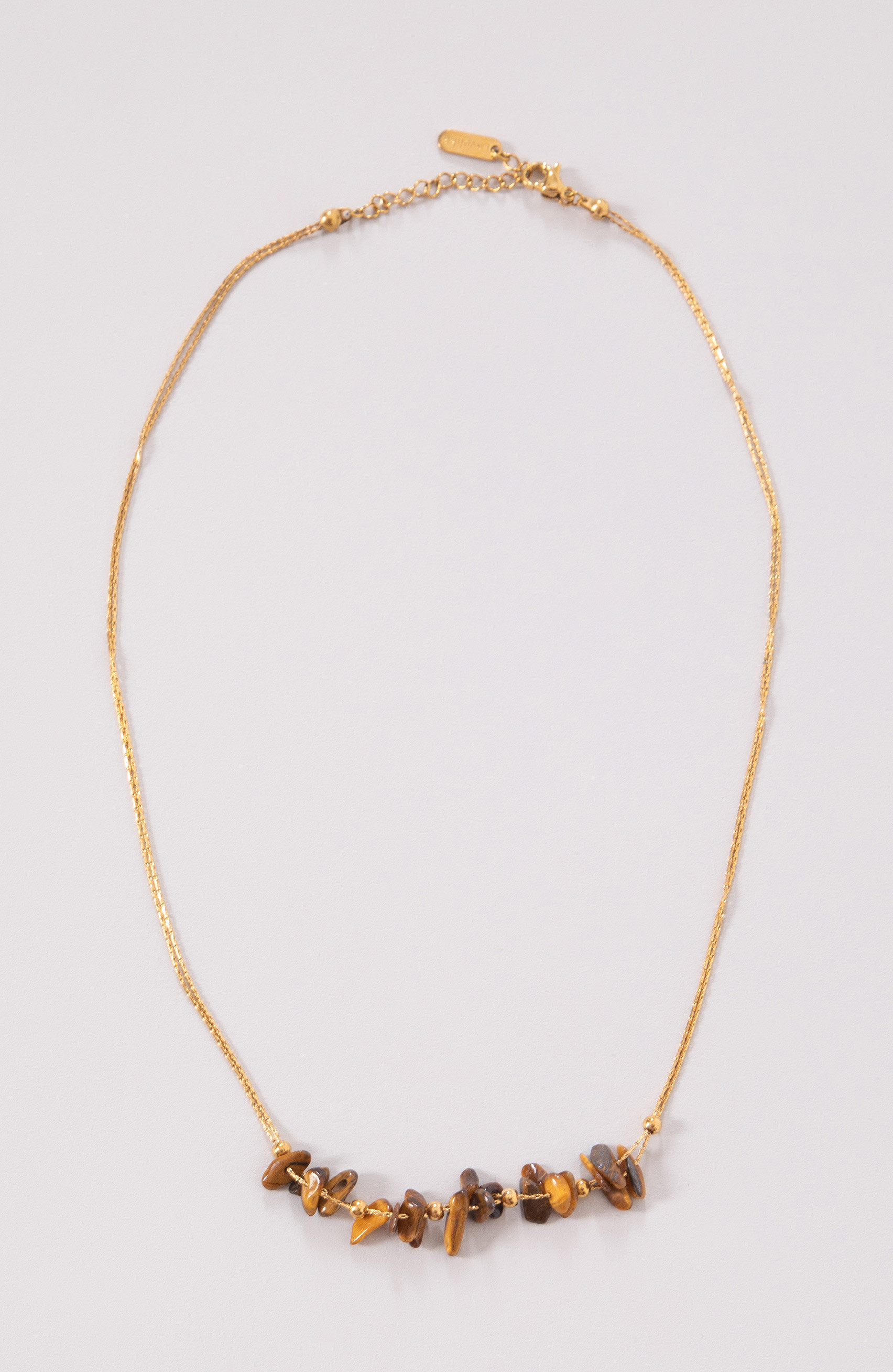 Collana di corallo marrone