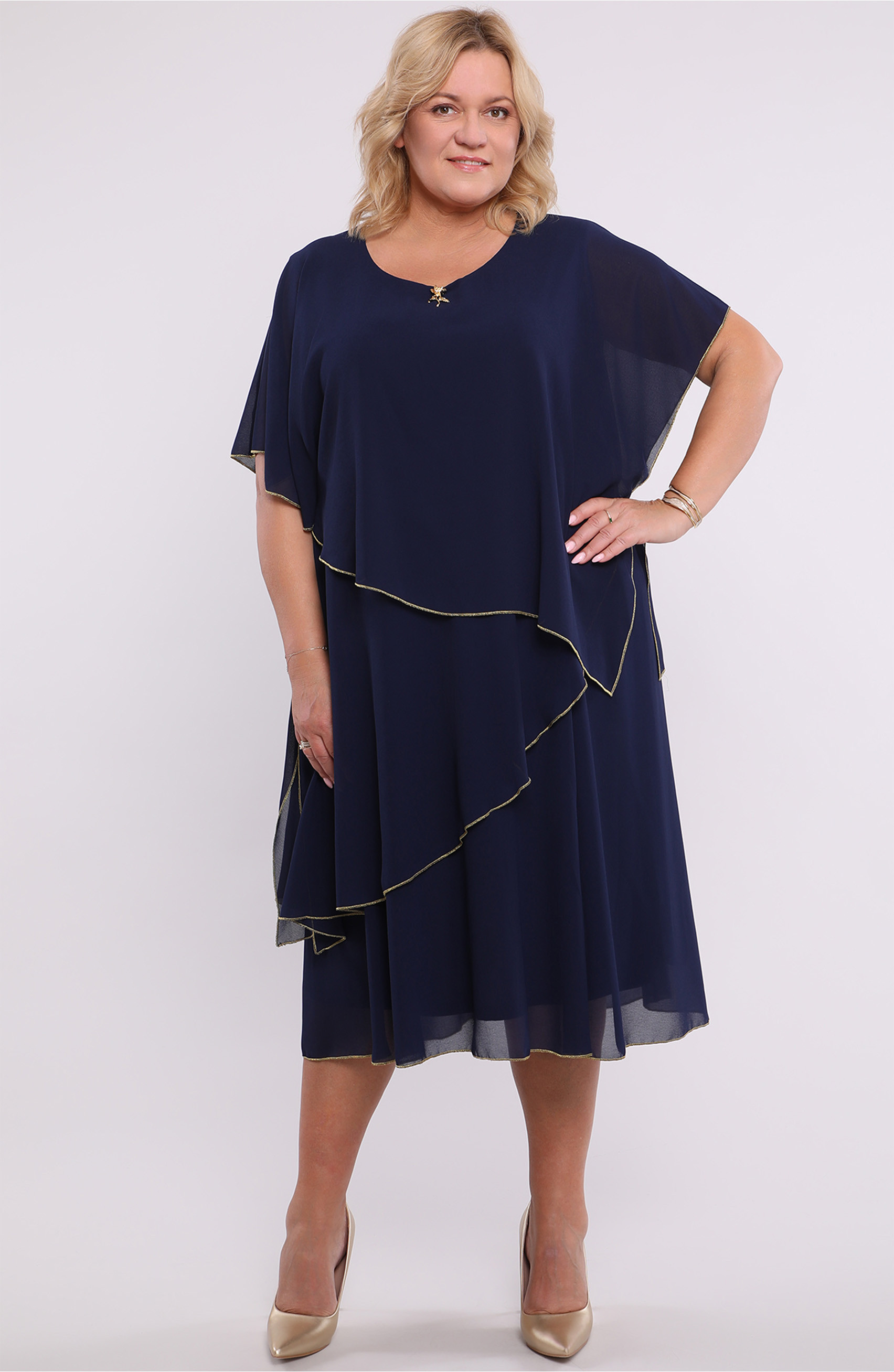 Abito blu navy con finiture dorate