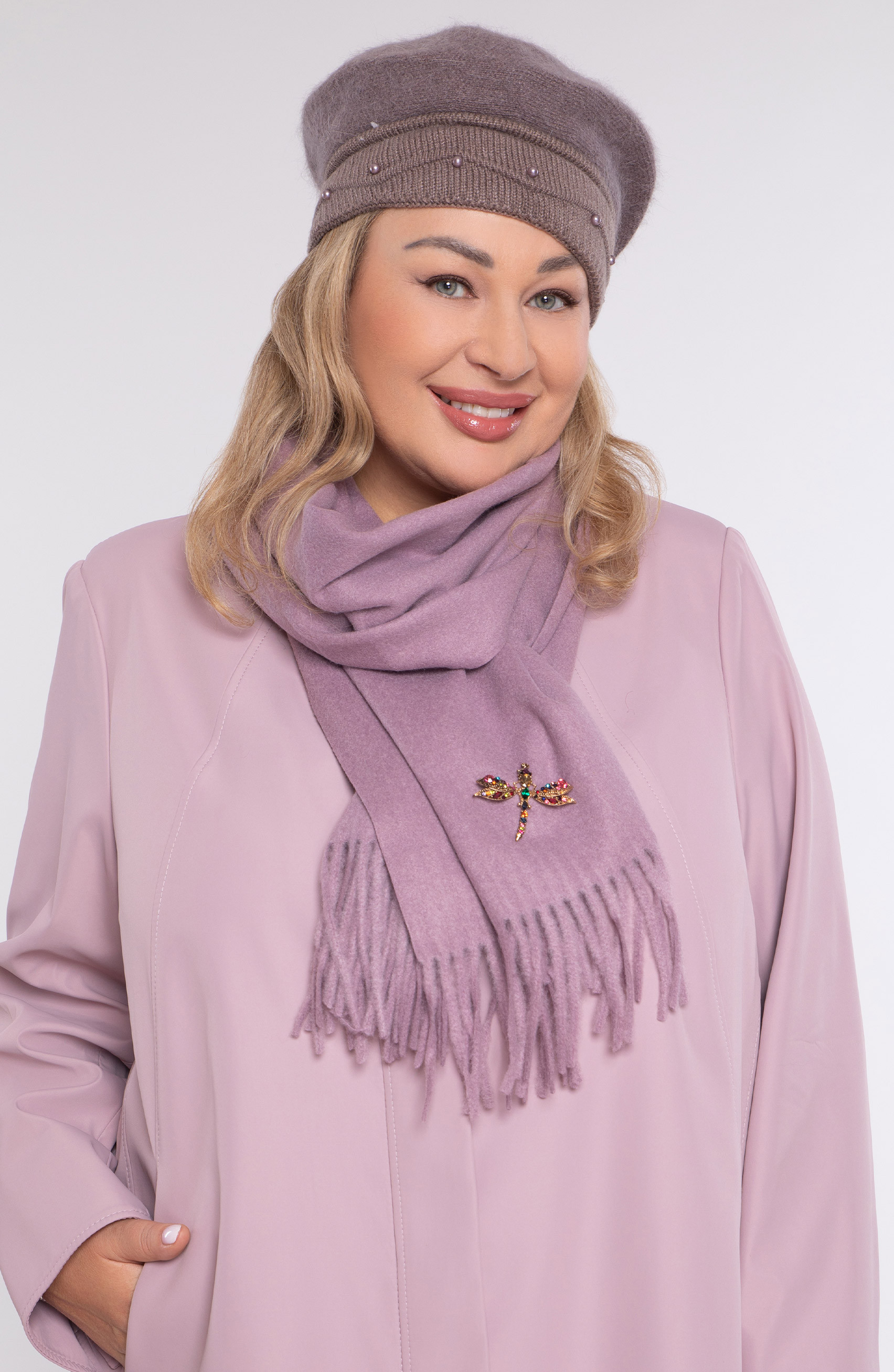 Cappello in misto angora marrone