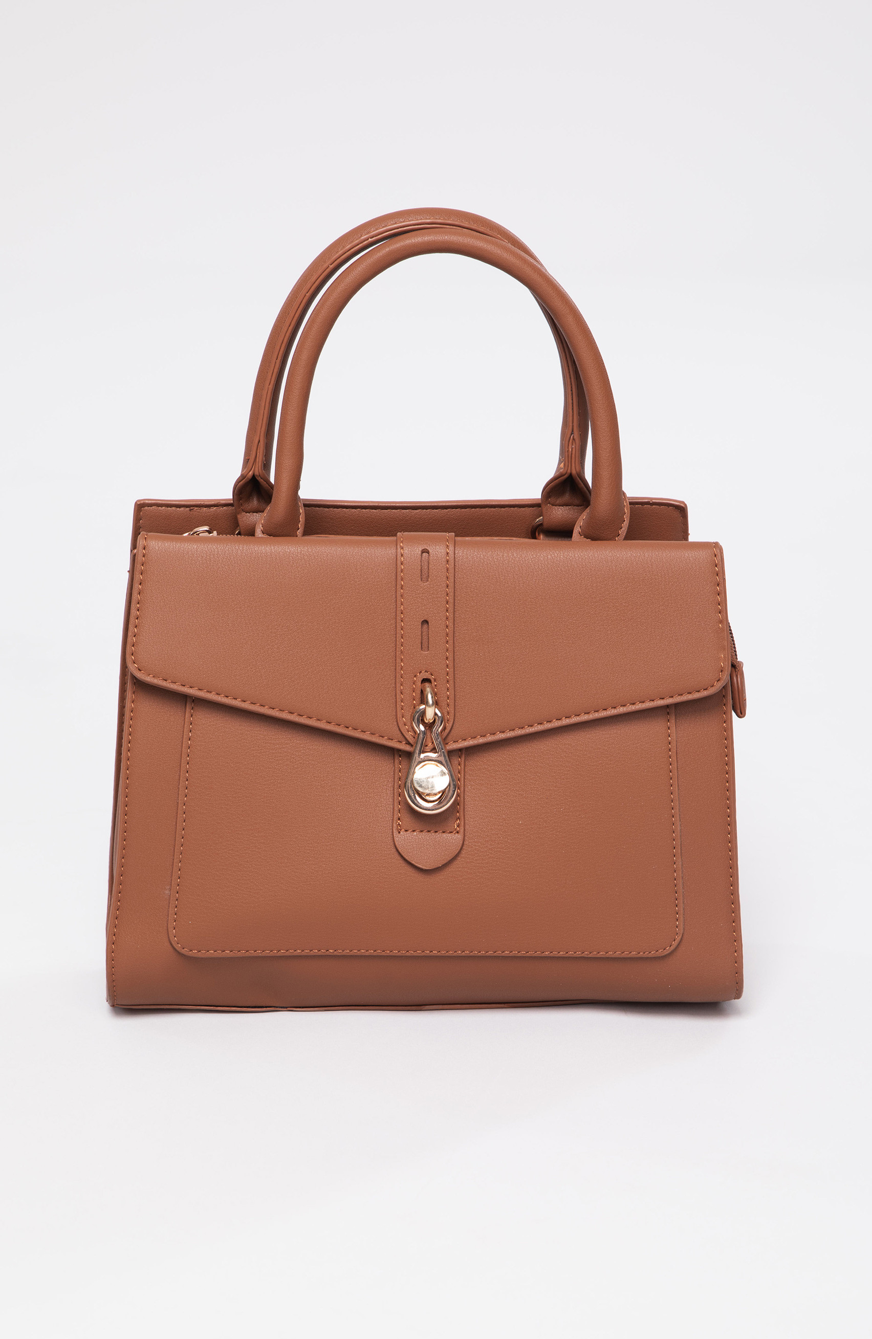 borsa marrone con chiusura dorata