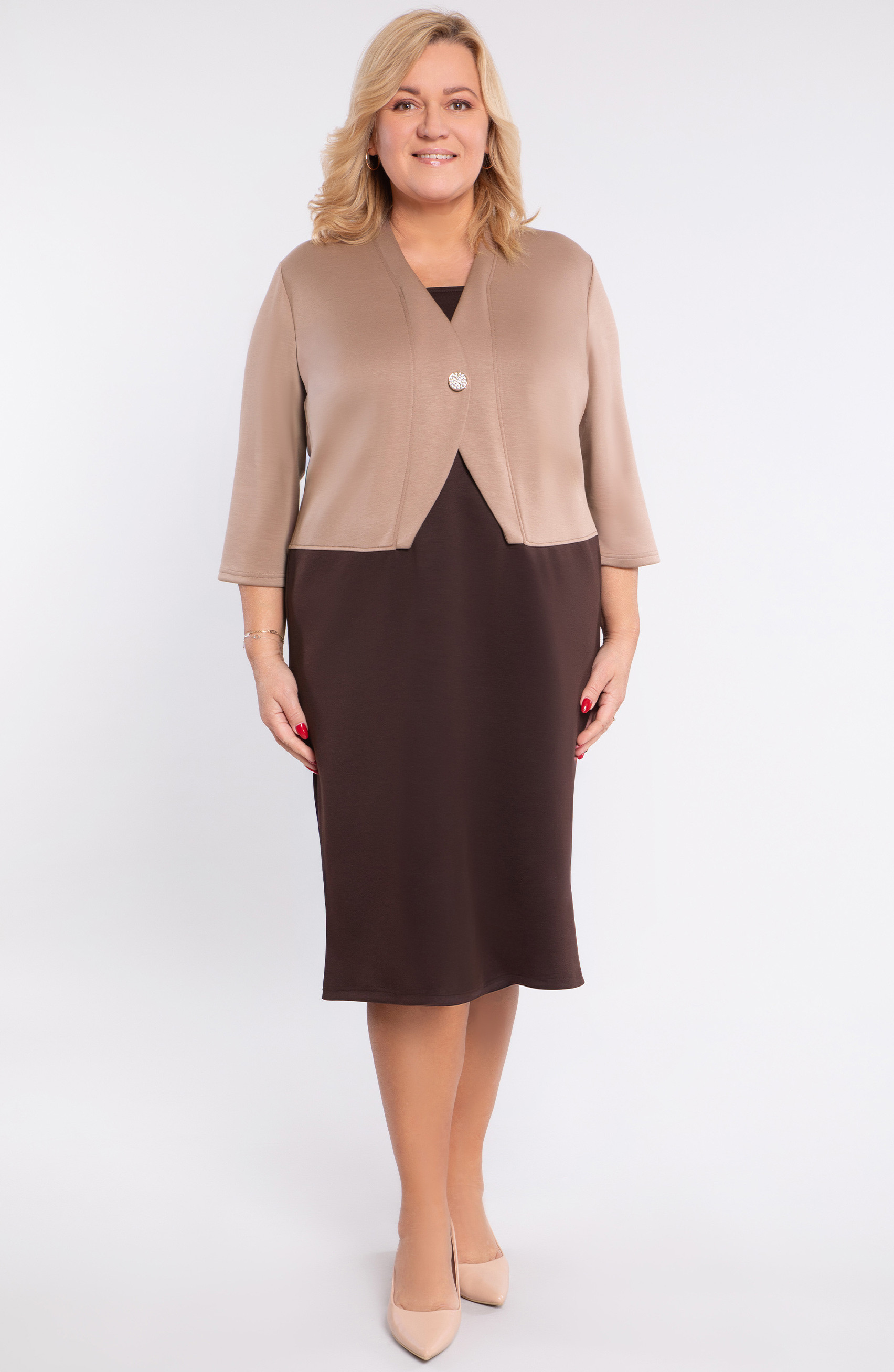 Abito beige e marrone